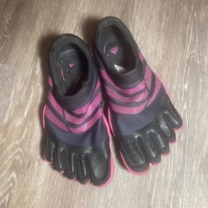 Adidas adipure trainer barefoot five finger toe shoes size 7 1/2